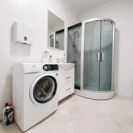 Appartement De *